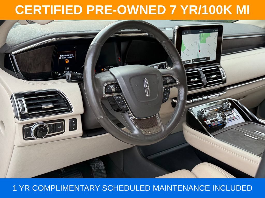 Used 2021 Lincoln Navigator Reserve AWD/4WD image 32