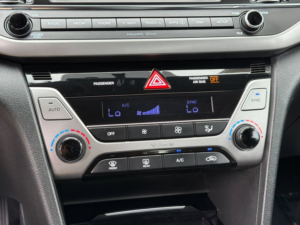 Used 2017 Hyundai Elantra Value Edition FWD image 27