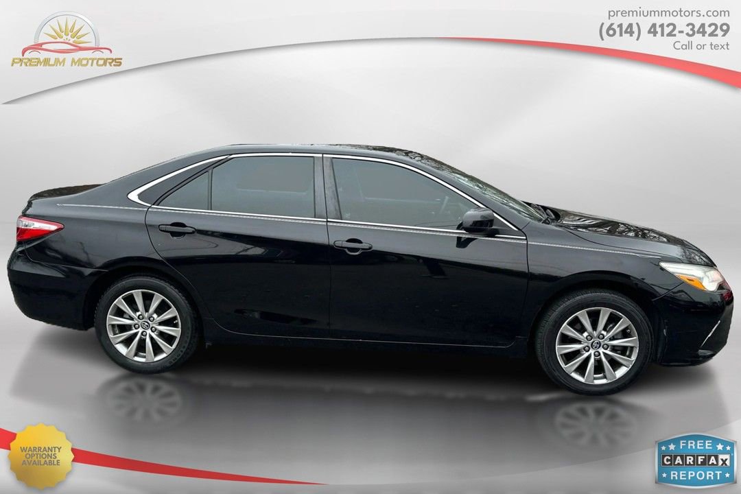 Used 2017 Toyota Camry XLE image 6