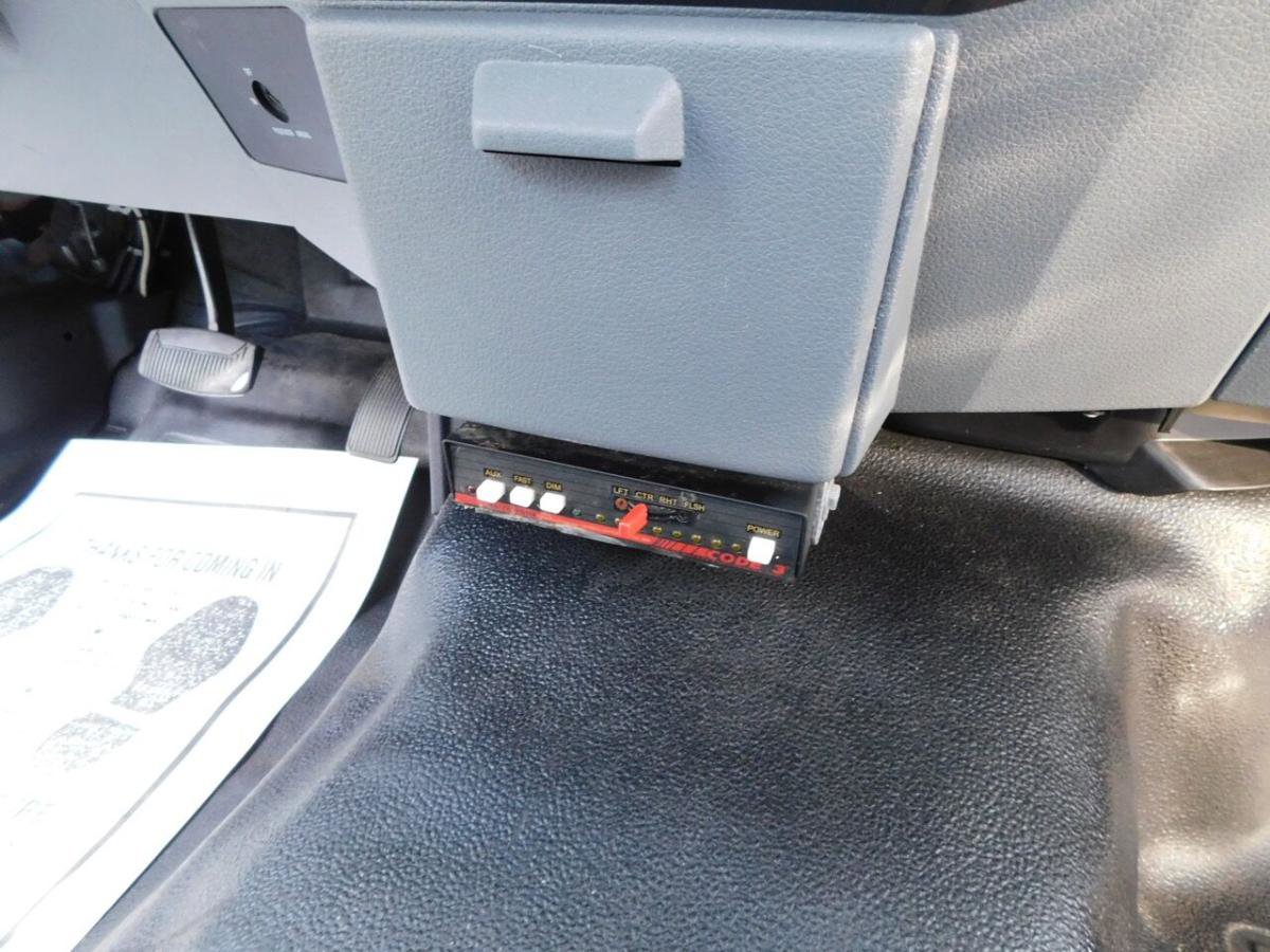 Used 2011 Ford F550 2WD Regular Cab Super Duty w/ PWR Equipment Group image 23