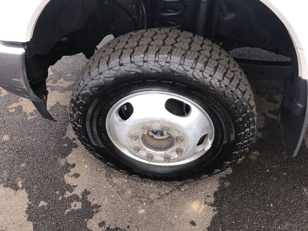 Used 2017 Ford F350 XL w/ Power Equipment Group image 10