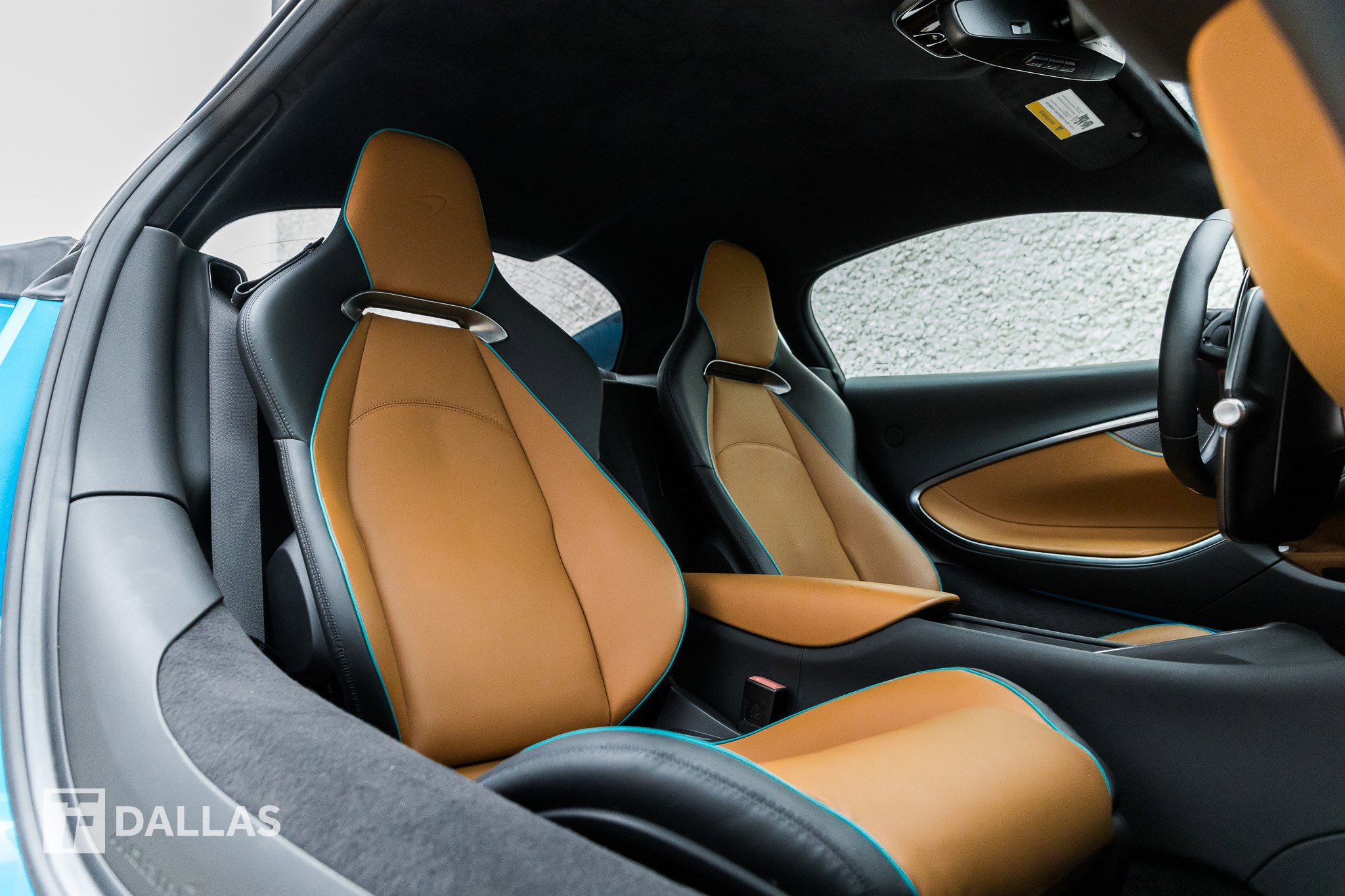 Used 2023 McLaren Artura image 34