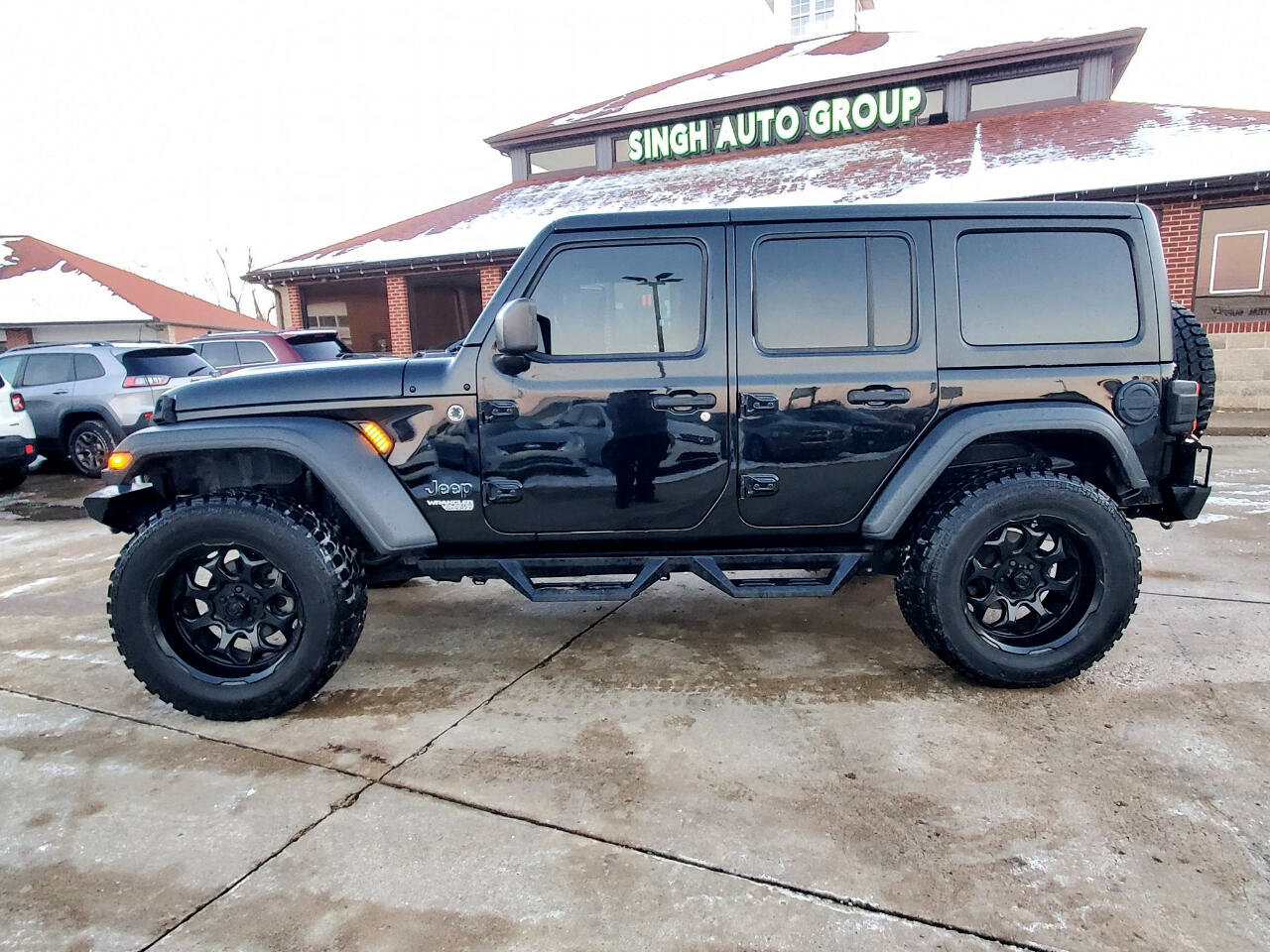 Used 2020 Jeep Wrangler Unlimited Sport S image 4