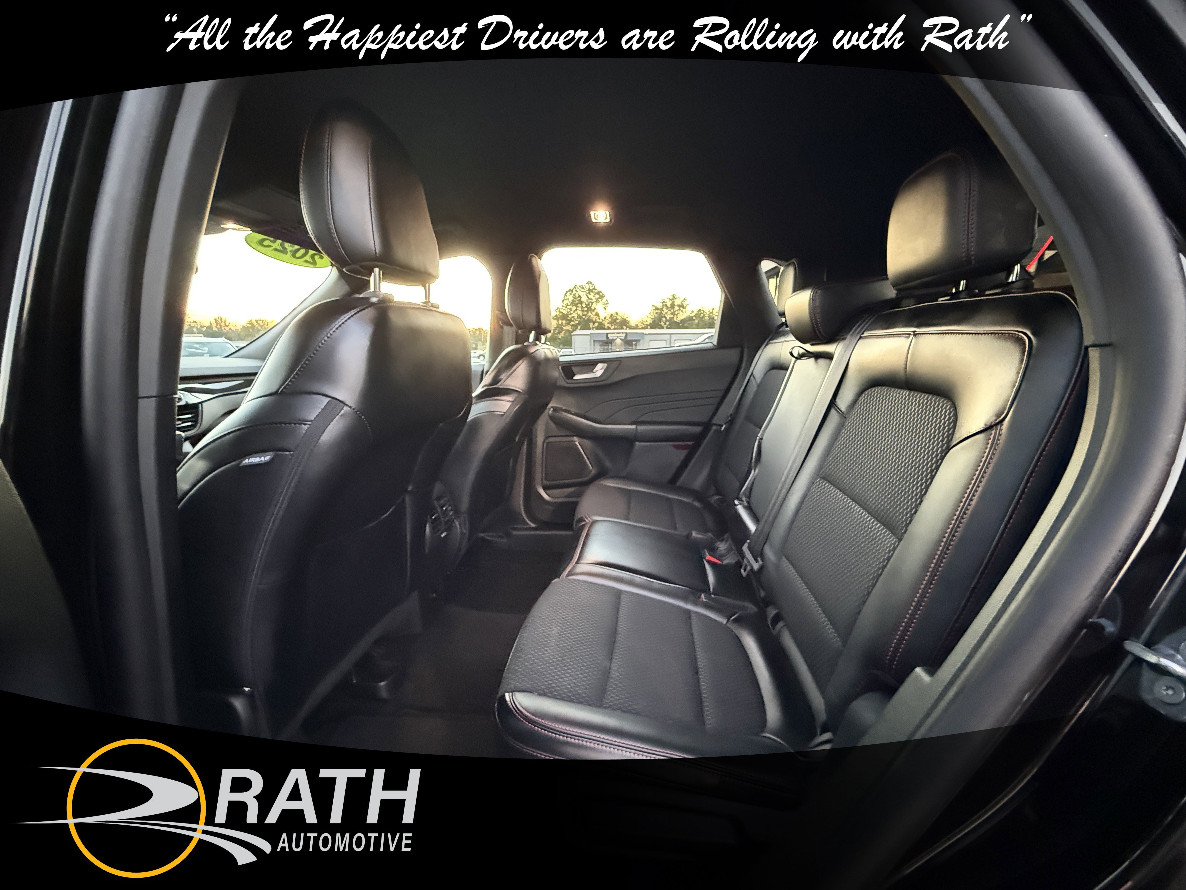 Used 2025 Ford Escape ST-Line image 18