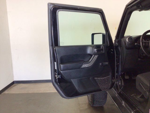 Used 2016 Jeep Wrangler Unlimited Sport w/ Dual Top Group AWD/4WD image 15