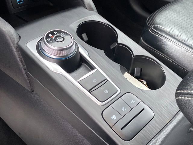 Used 2022 Ford Escape Titanium AWD/4WD image 12