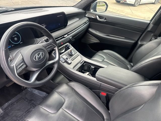 Used 2024 Hyundai Palisade Calligraphy image 16
