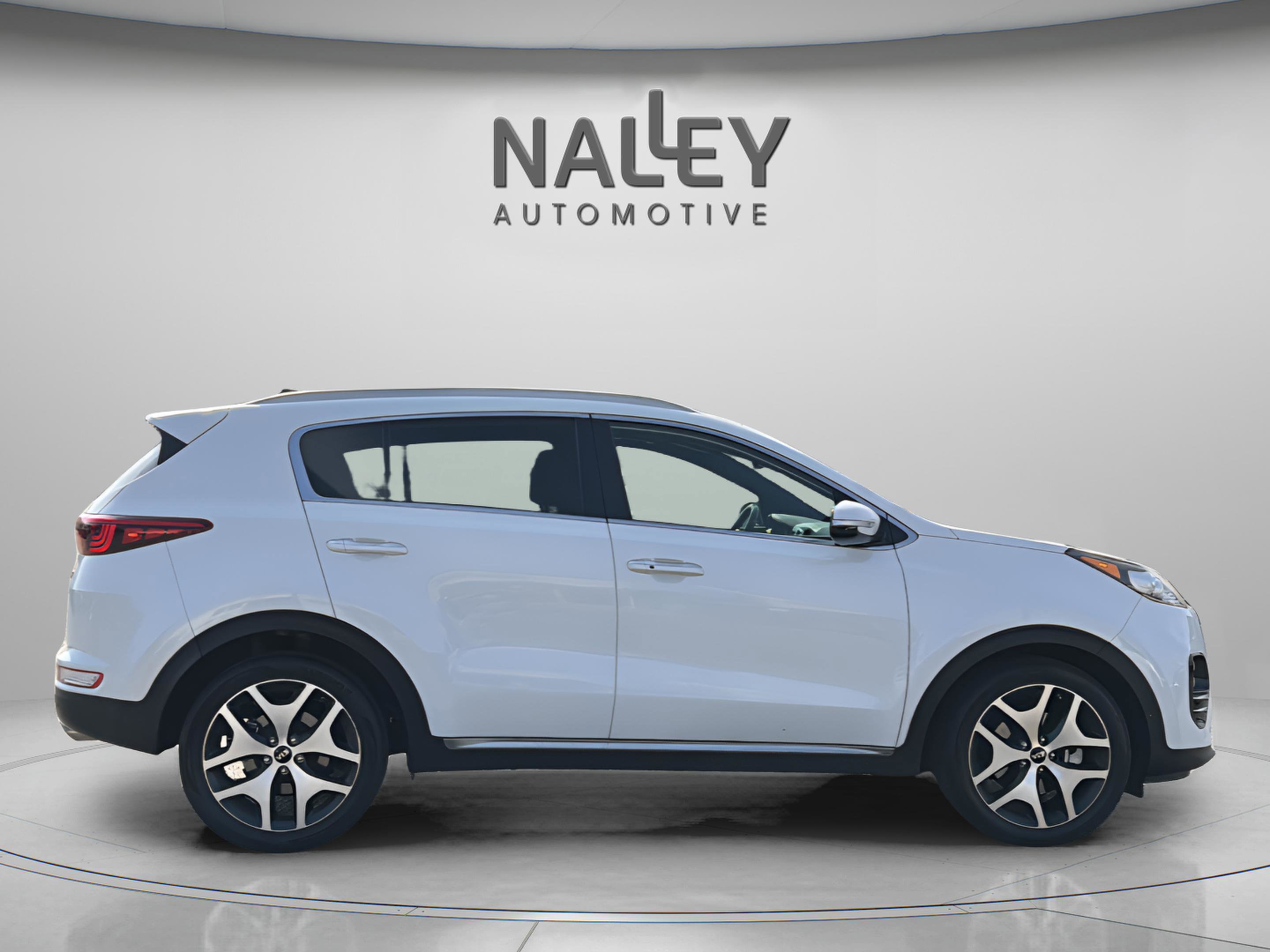 Used 2017 Kia Sportage SX image 6