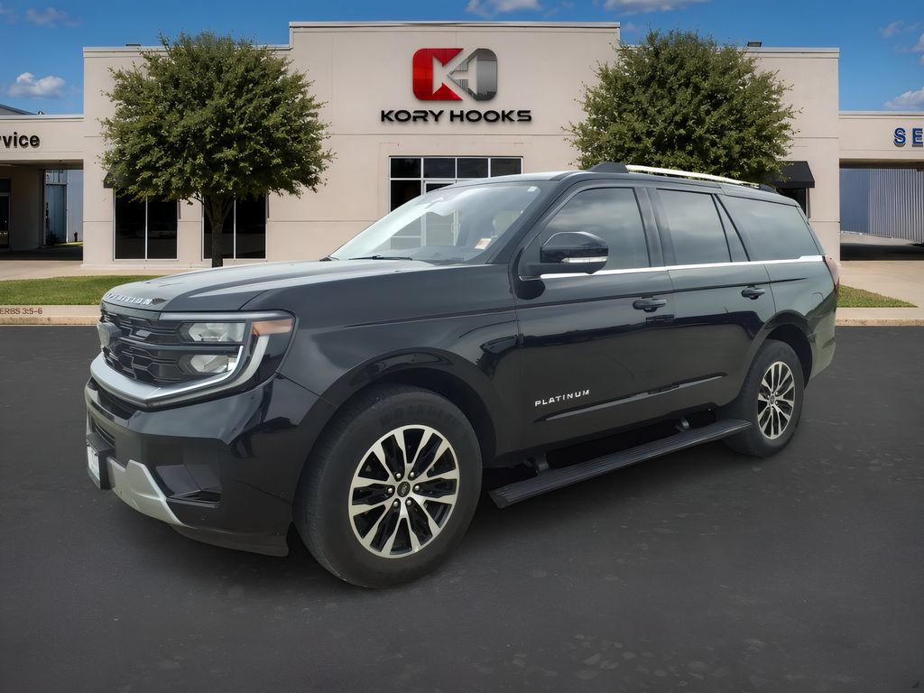 Used 2025 Ford Expedition Platinum AWD/4WD image 1