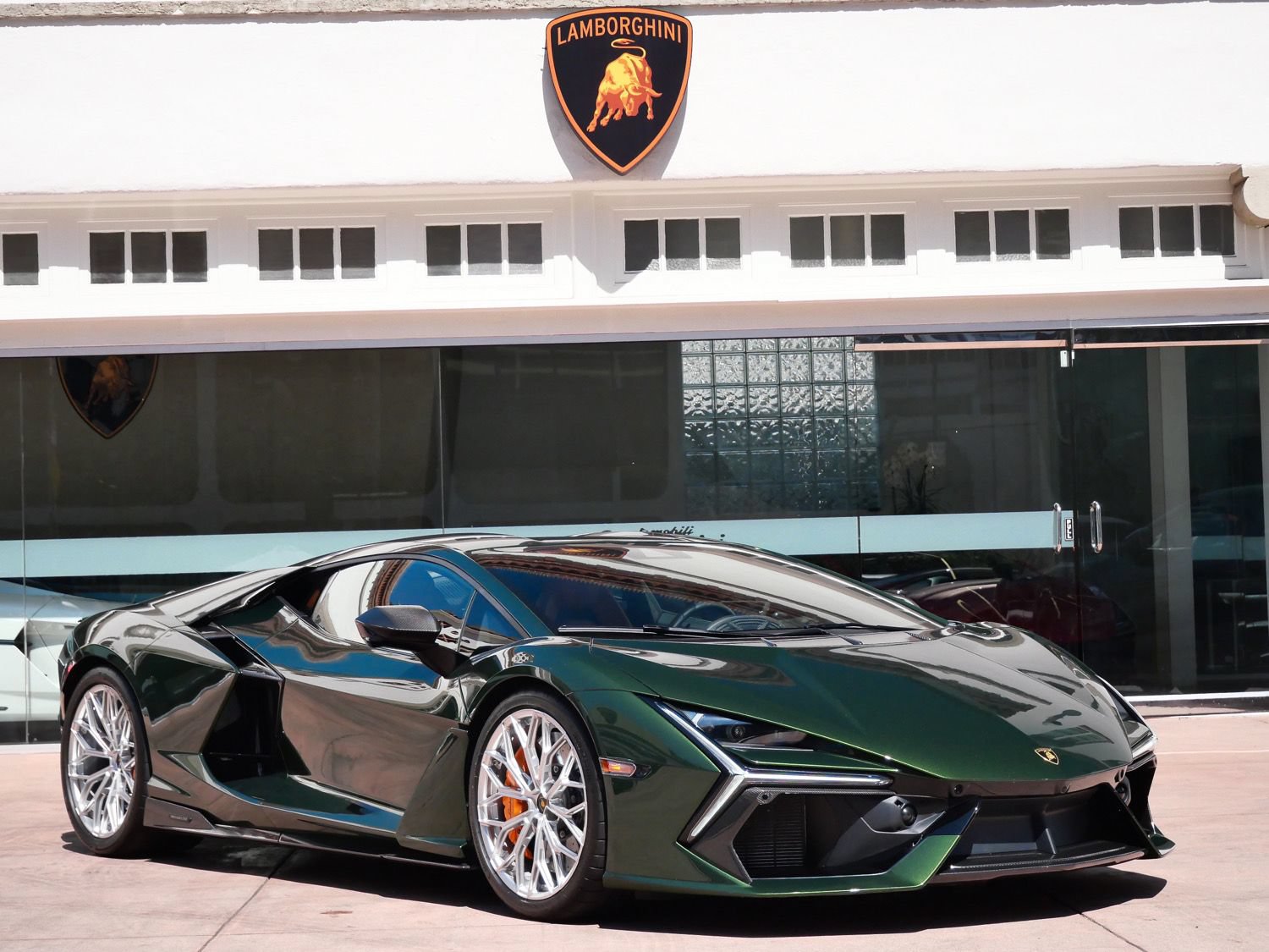 Used 2025 Lamborghini Revuelto
