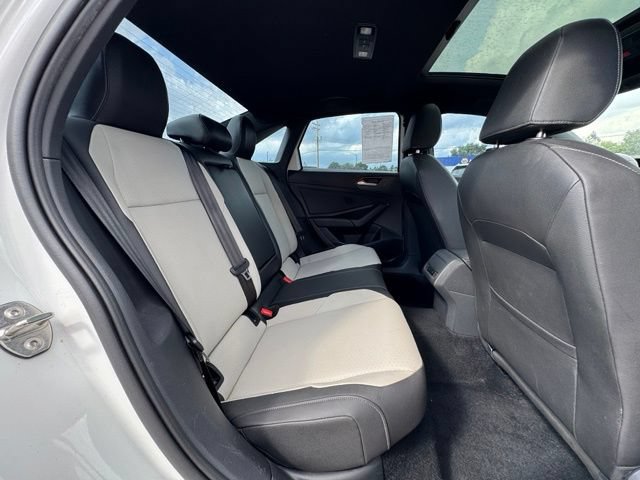 Used 2021 Volkswagen Jetta R-Line FWD image 14