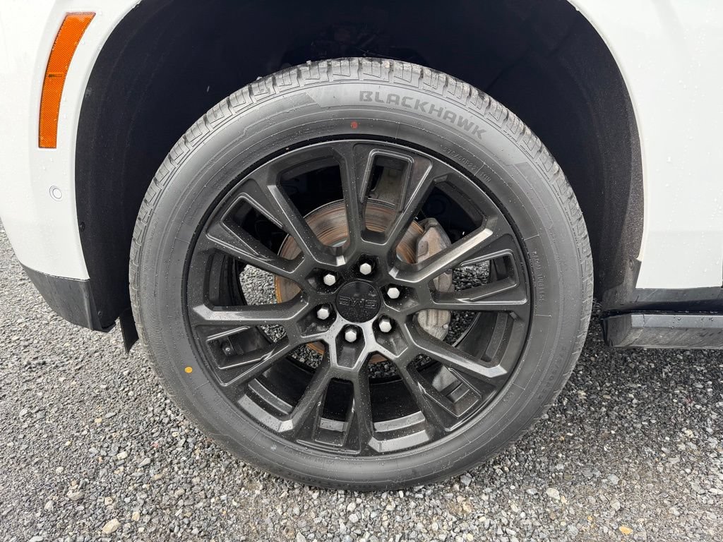 Used 2025 GMC Yukon XL Denali w/ Sun & Power Step Package AWD/4WD image 14
