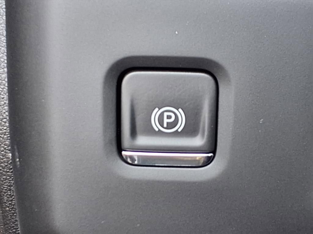 New 2025 GMC Sierra 2500 Denali w/ Denali Reserve Package image 7