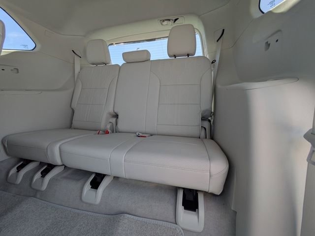 New 2026 Buick Enclave Avenir w/ Super Cruise Package image 18