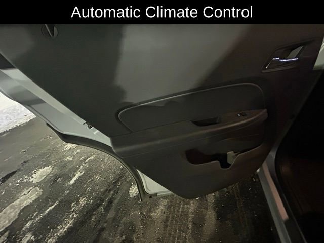 Used 2015 Chevrolet Equinox LT w/ Power Convenience Package image 12