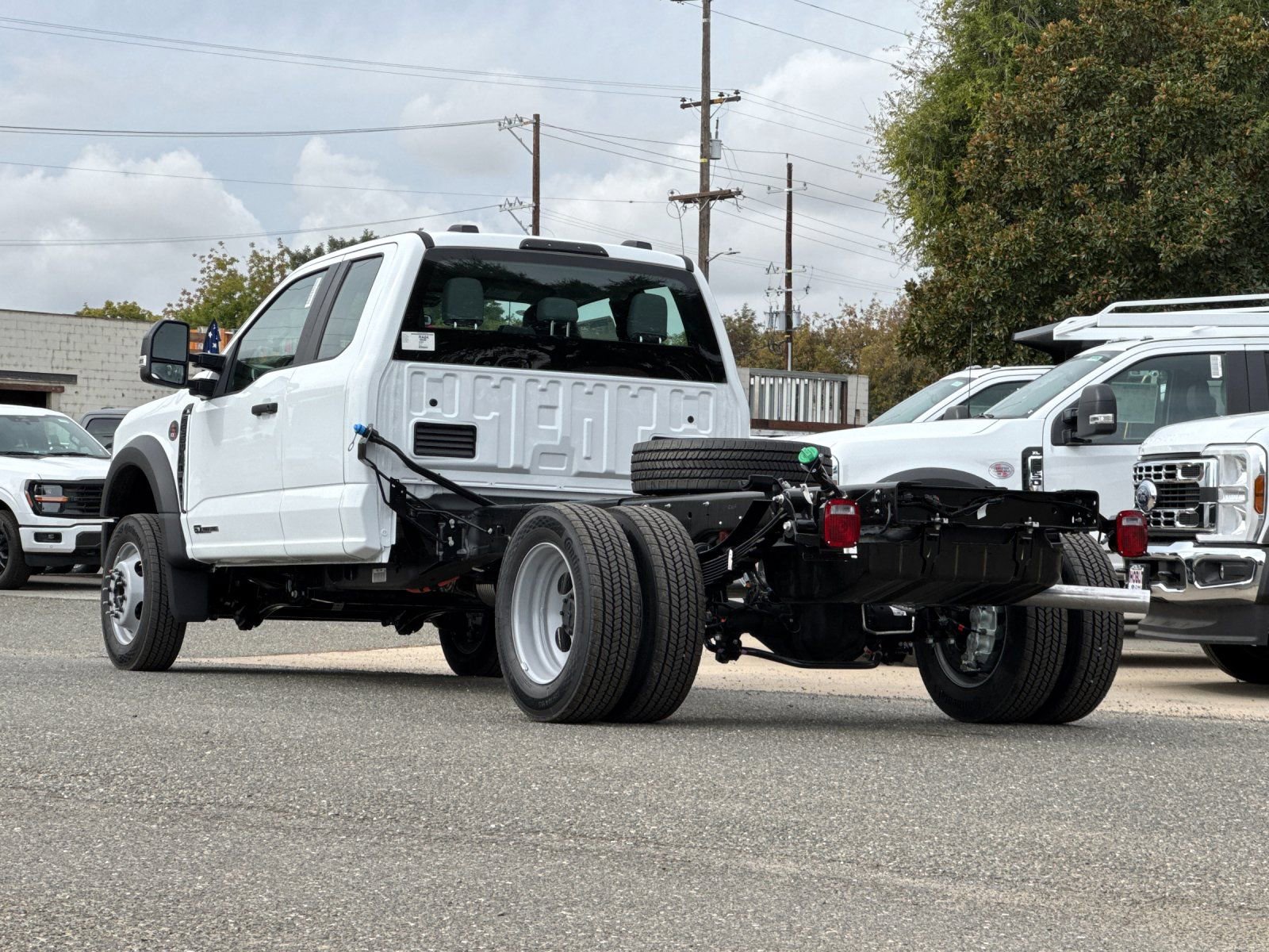 New 2026 Ford F550 2WD SuperCab Super Duty image 5