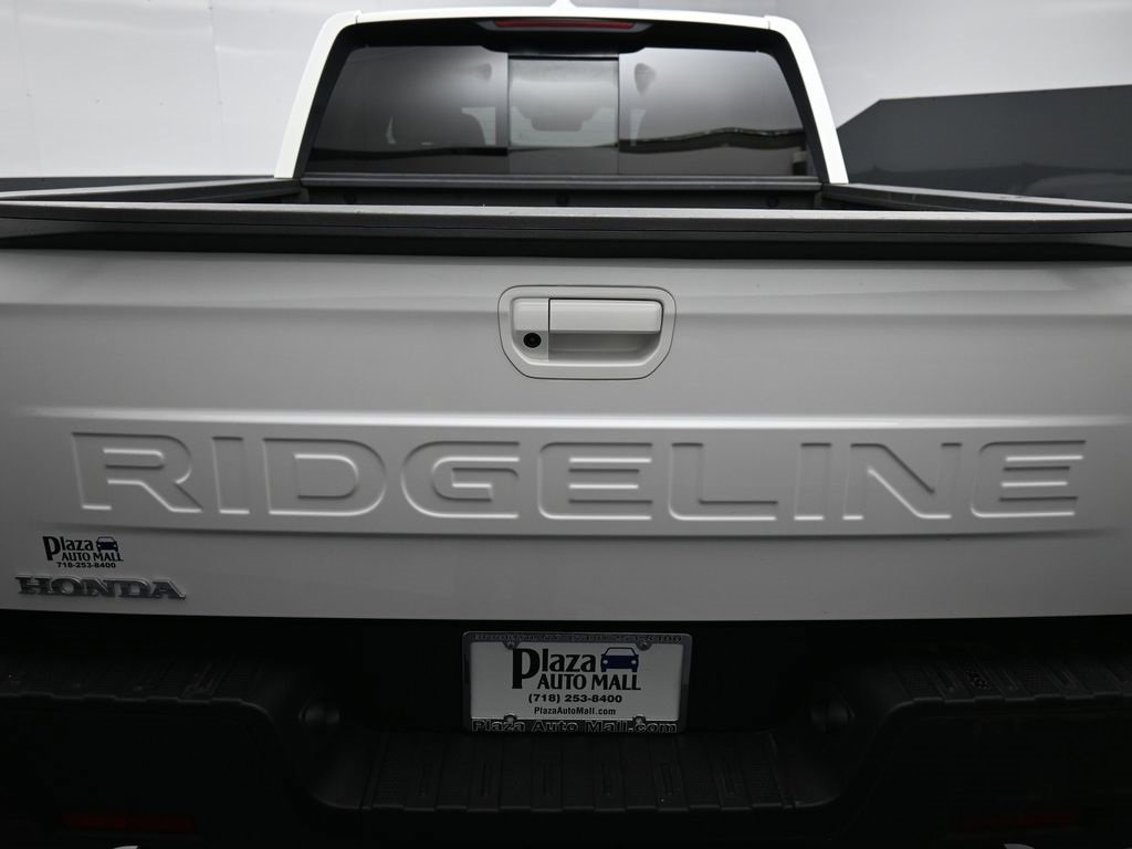 Certified 2025 Honda Ridgeline RTL image 22