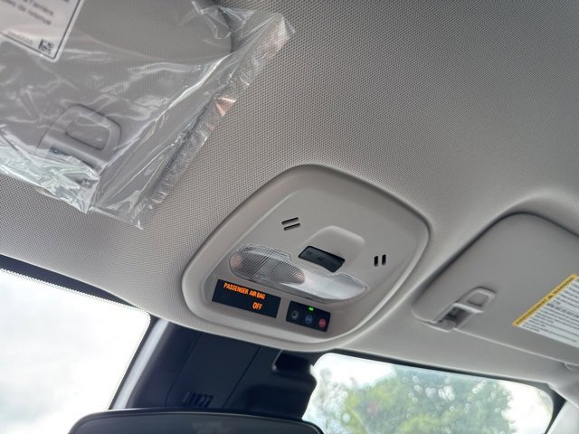 New 2026 Chevrolet Trax LT w/ Driver Confidence Package image 32