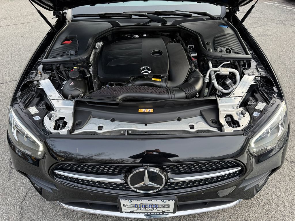 Used 2023 Mercedes-Benz E 350 Sedan w/ Premium Package image 27