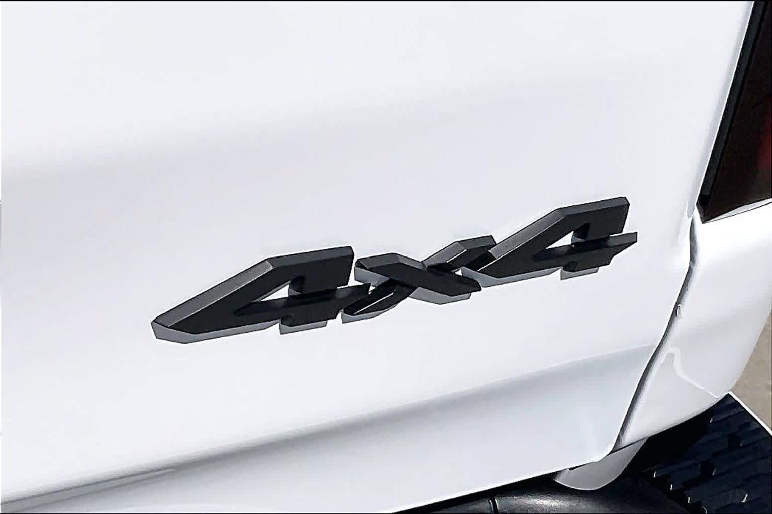New 2027 RAM 1500 Laramie AWD/4WD image 15