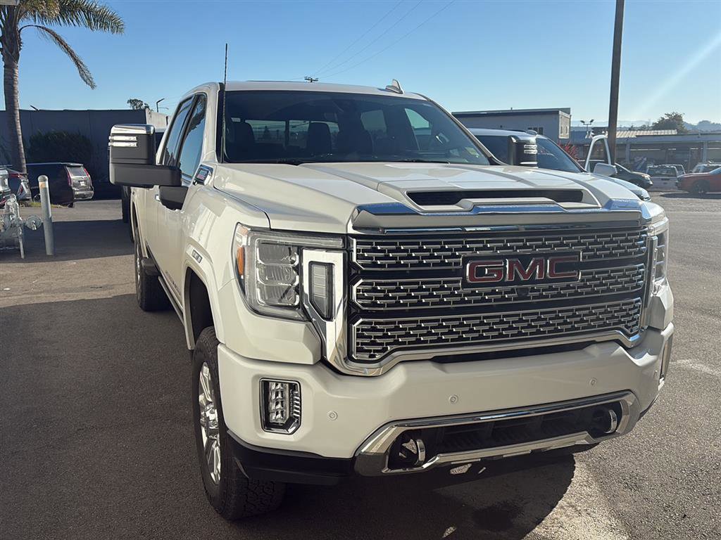 Used 2023 GMC Sierra 2500 Denali w/ Technology Package image 3