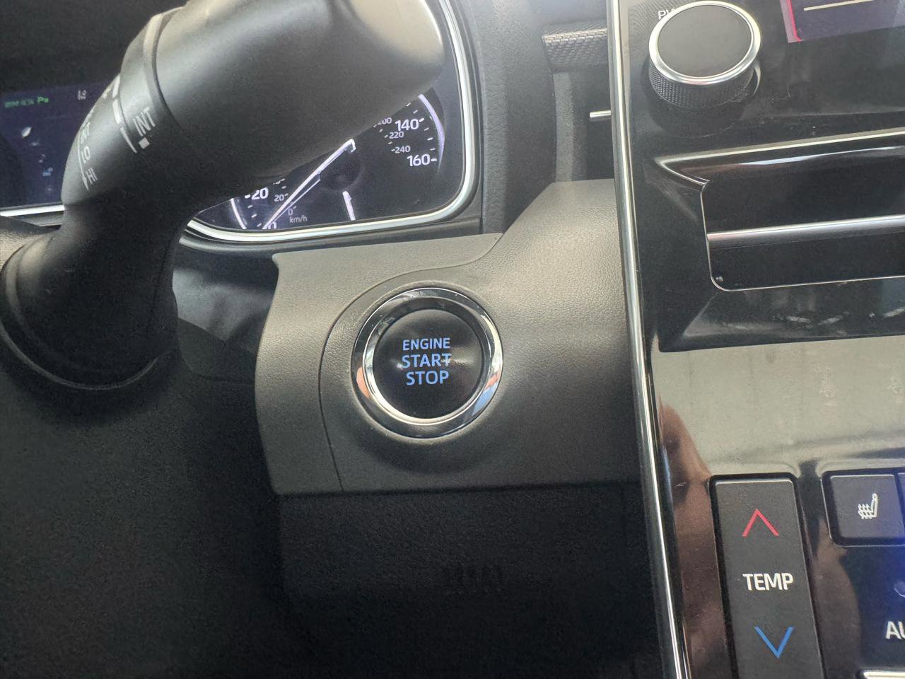 Used 2019 Toyota Avalon Touring w/ Advanced Safety Package image 35