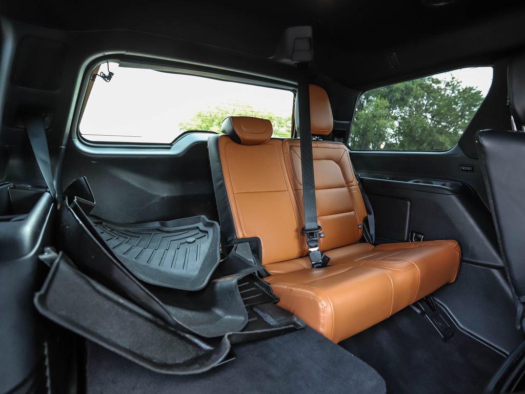 Used 2019 Lincoln Navigator Reserve AWD/4WD image 31