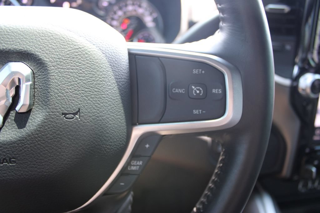 Used 2024 RAM 2500 Big Horn w/ Night Edition AWD/4WD image 39