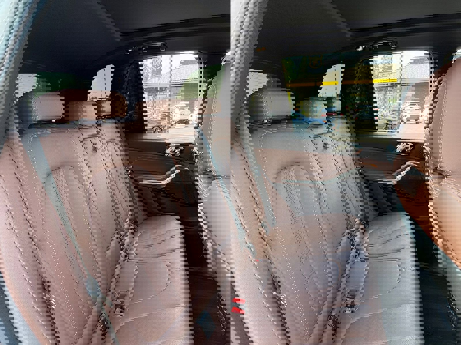 Used 2022 BMW X5 sDrive40i w/ Premium Package image 19