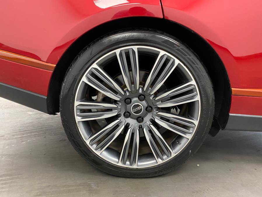 Used 2016 Land Rover Range Rover Autobiography image 16