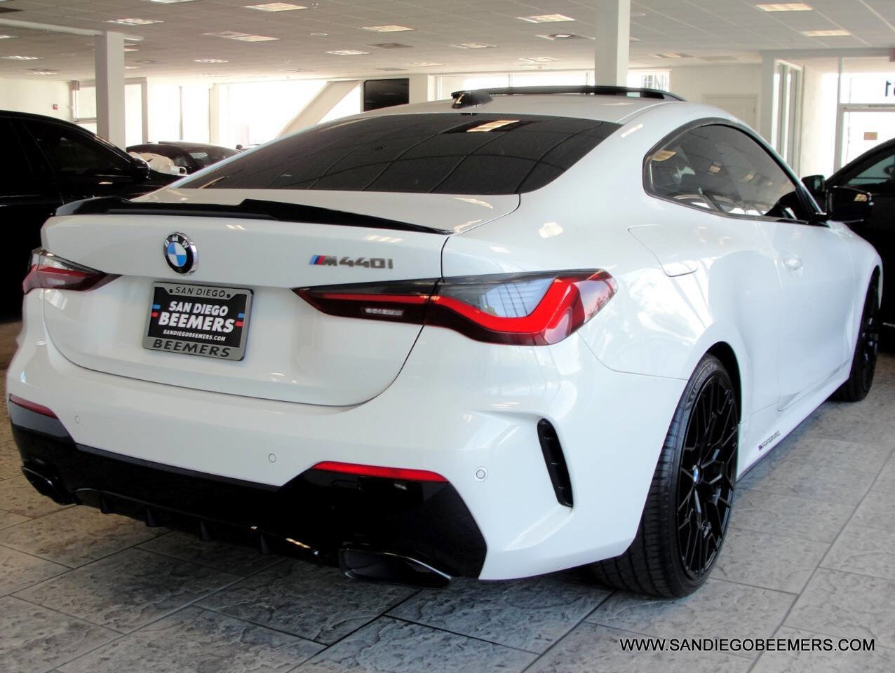 Used 2024 BMW M440i Coupe w/ Premium Package RWD image 71