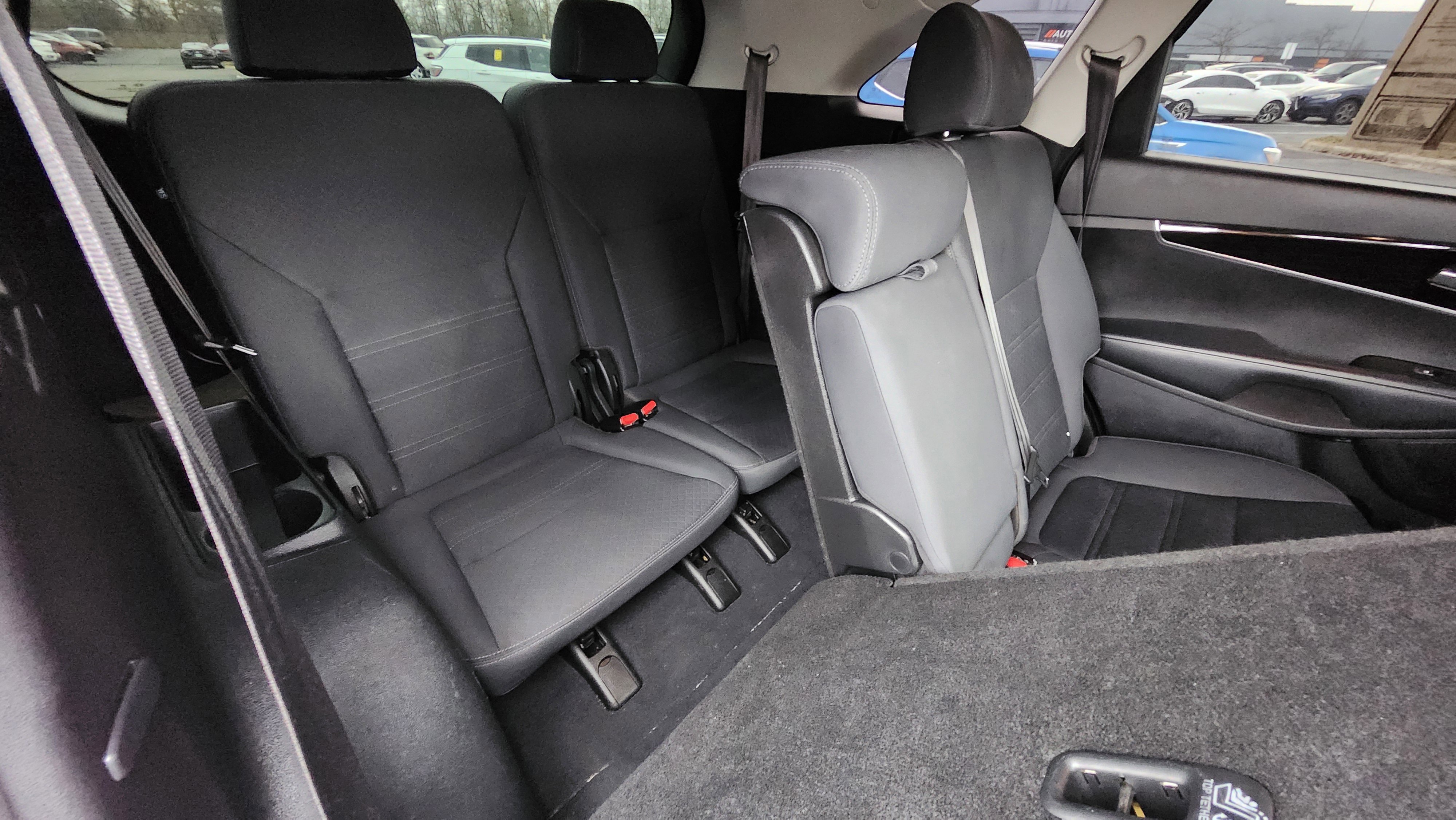 Used 2020 Kia Sorento LX image 18