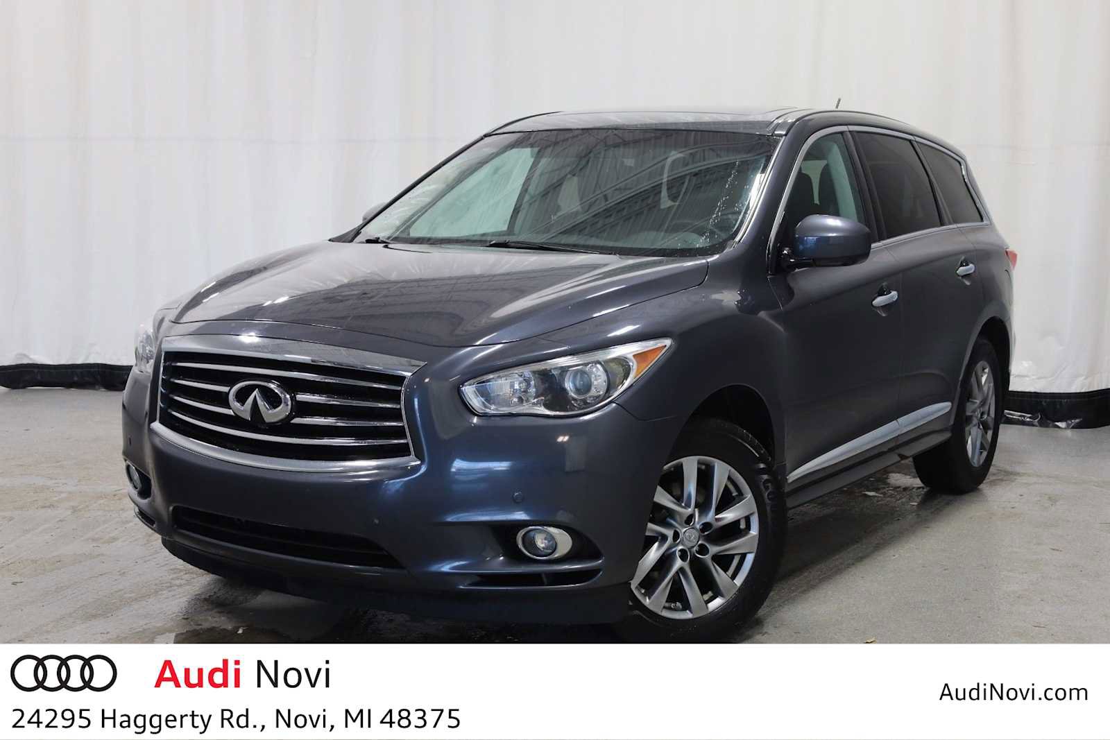 Used 2013 INFINITI JX35 AWD w/ Premium Pkg