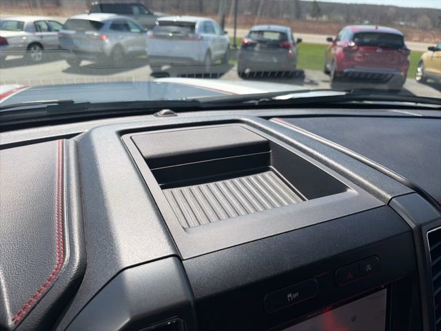 Used 2019 Ford F150 Lariat image 27