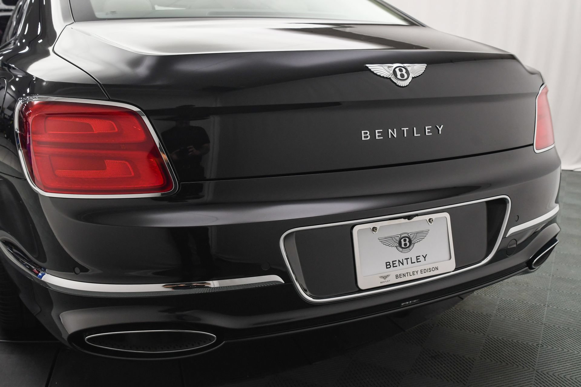 New 2026 Bentley Flying Spur Plug-In Hybrid AWD/4WD image 22