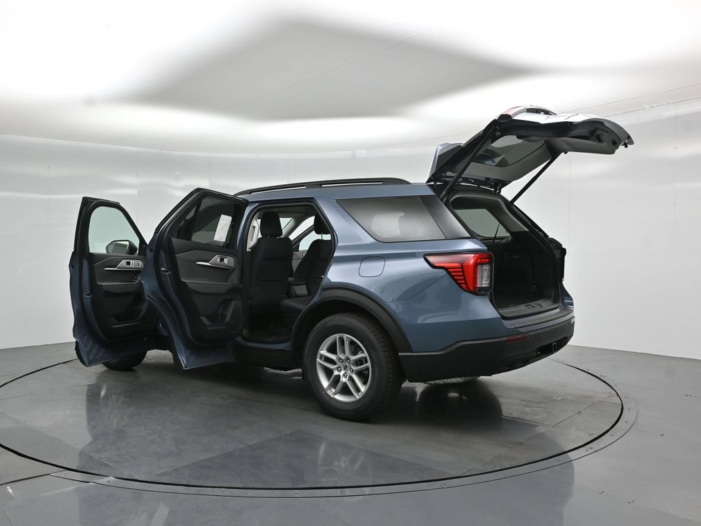 New 2026 Ford Explorer Active RWD image 32