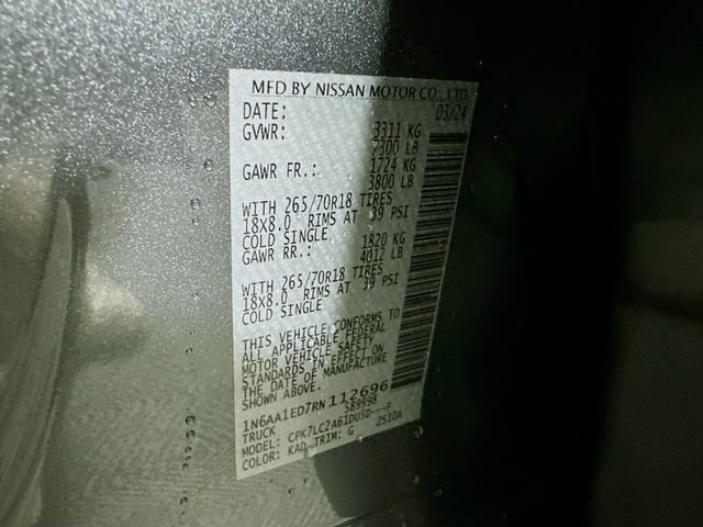 Used 2024 Nissan Titan SV w/ SV Convenience Package image 28