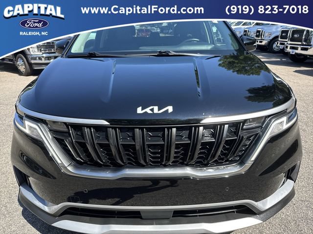 Used 2024 Kia Carnival EX FWD image 10