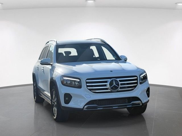 New 2026 Mercedes-Benz GLB 250 4MATIC image 3