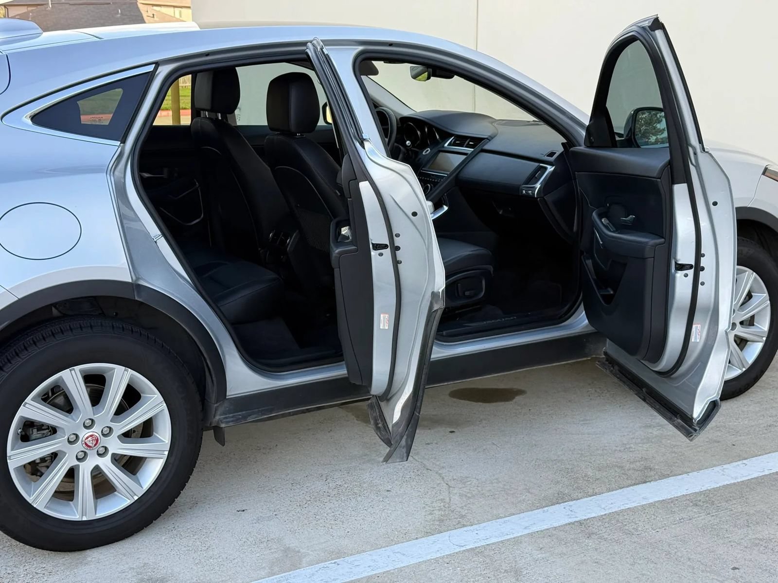 Used 2018 Jaguar E-PACE S AWD/4WD image 21