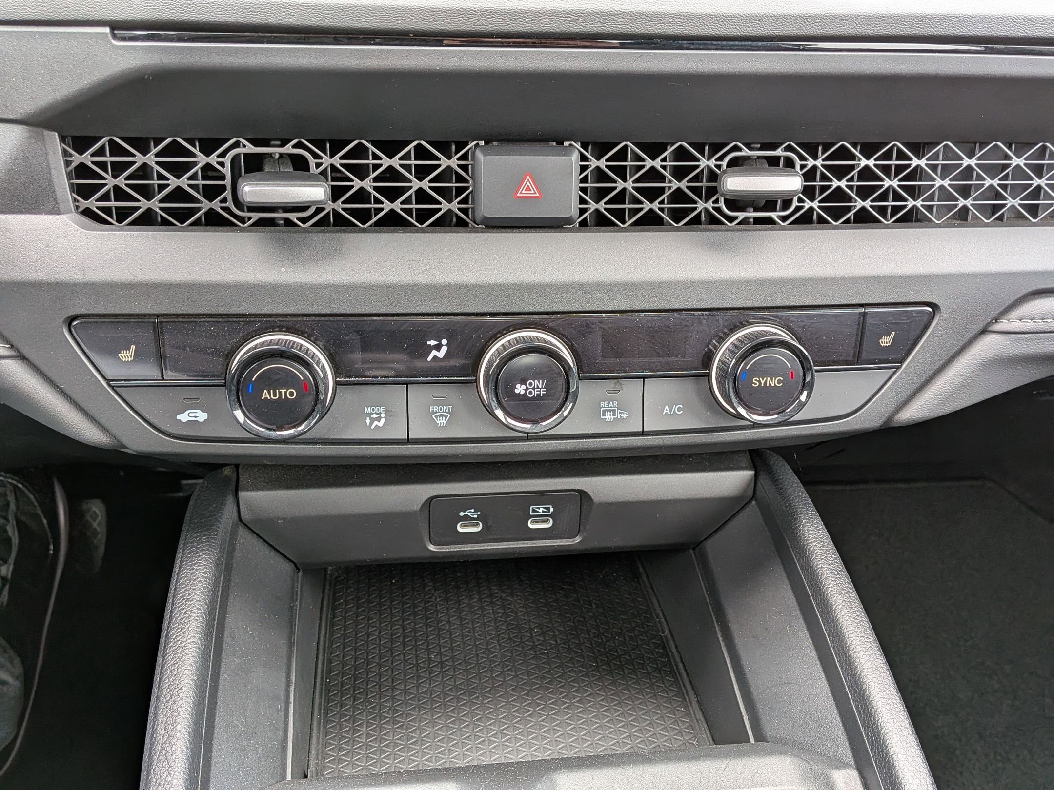 Used 2024 Honda Accord EX image 22