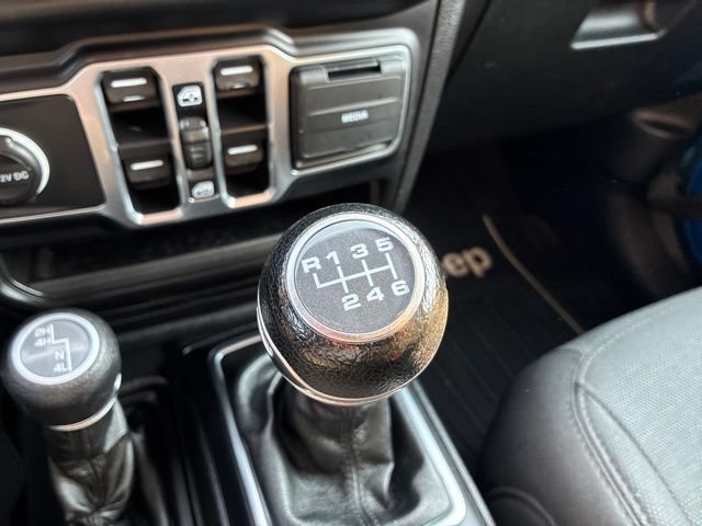 Used 2021 Jeep Wrangler Unlimited Sport AWD/4WD image 41