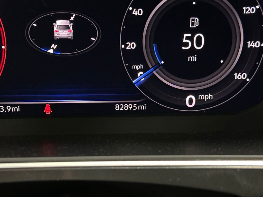 Used 2022 Volkswagen Tiguan SEL R-Line AWD/4WD image 19