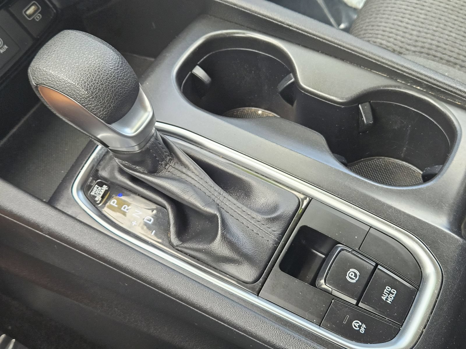 Used 2019 Hyundai Santa Fe SE FWD image 22