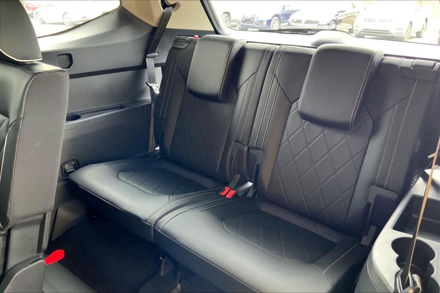 Used 2026 Volkswagen Atlas SEL Premium R-Line AWD/4WD image 34