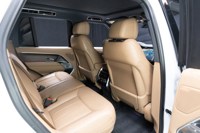 Used 2023 Land Rover Range Rover SE image 64