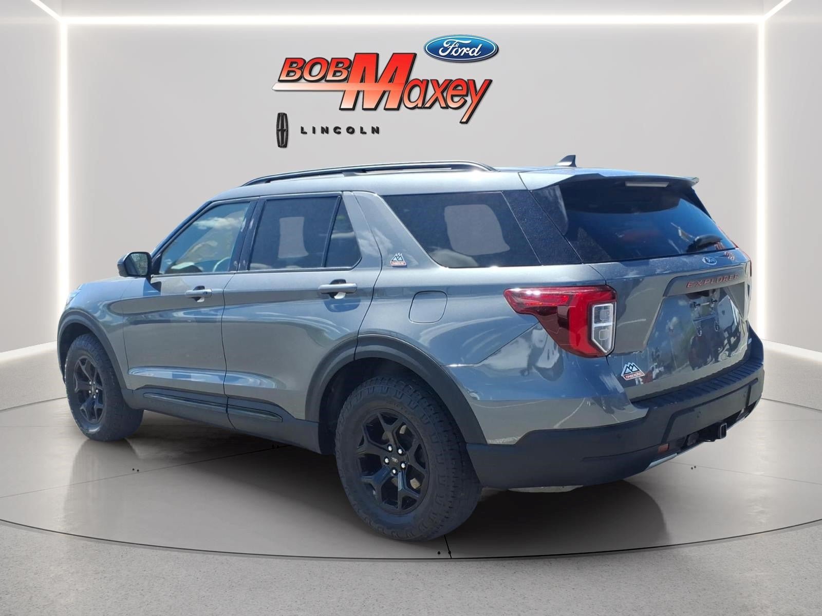 Used 2023 Ford Explorer Timberline w/ Timberline Technology Package AWD/4WD image 7