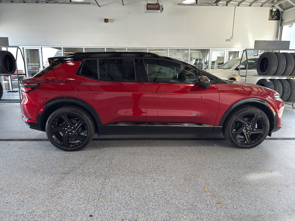 New 2026 Chevrolet Equinox EV RS image 10