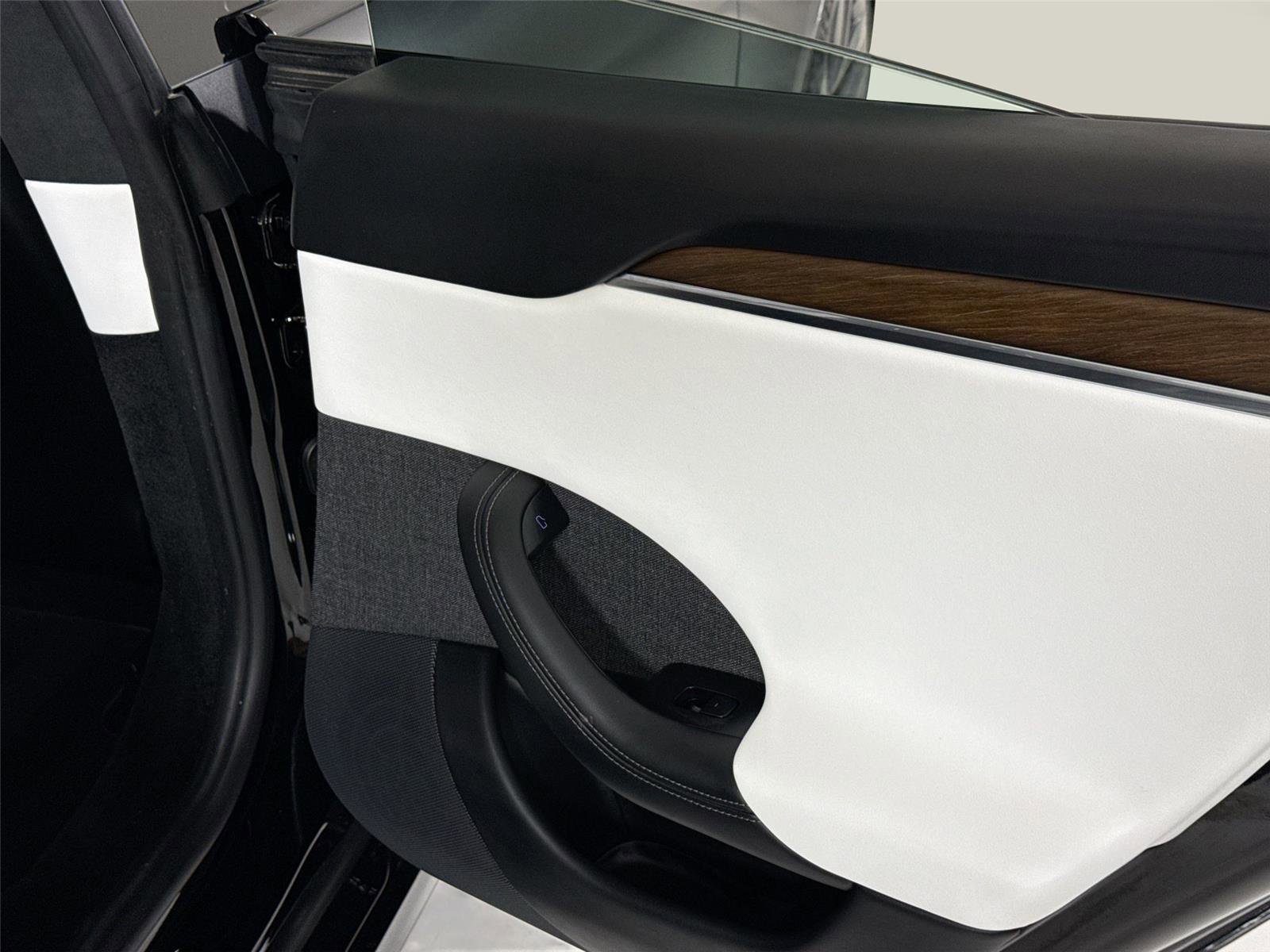 Used 2021 Tesla Model S Long Range image 27