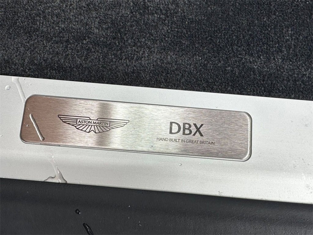New 2026 Aston Martin DBX 707 image 9